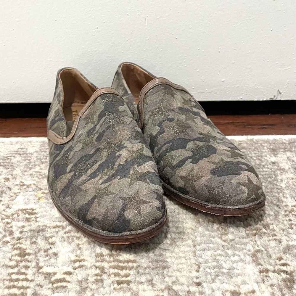 Trask Ali Star Camo Shimmer Leather Loafers